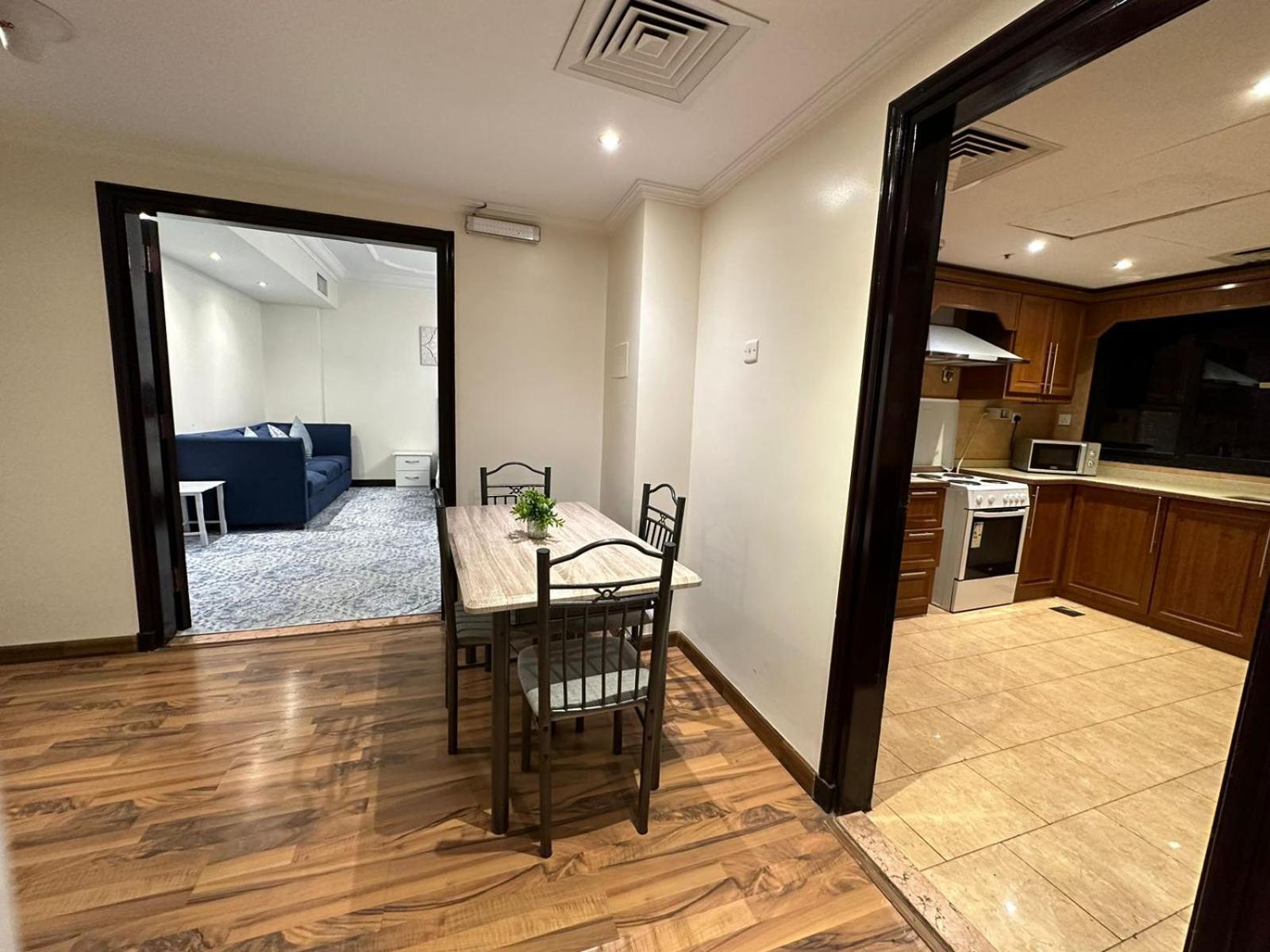 Zad Al Eman Suites Hotels Medina Szoba fotó