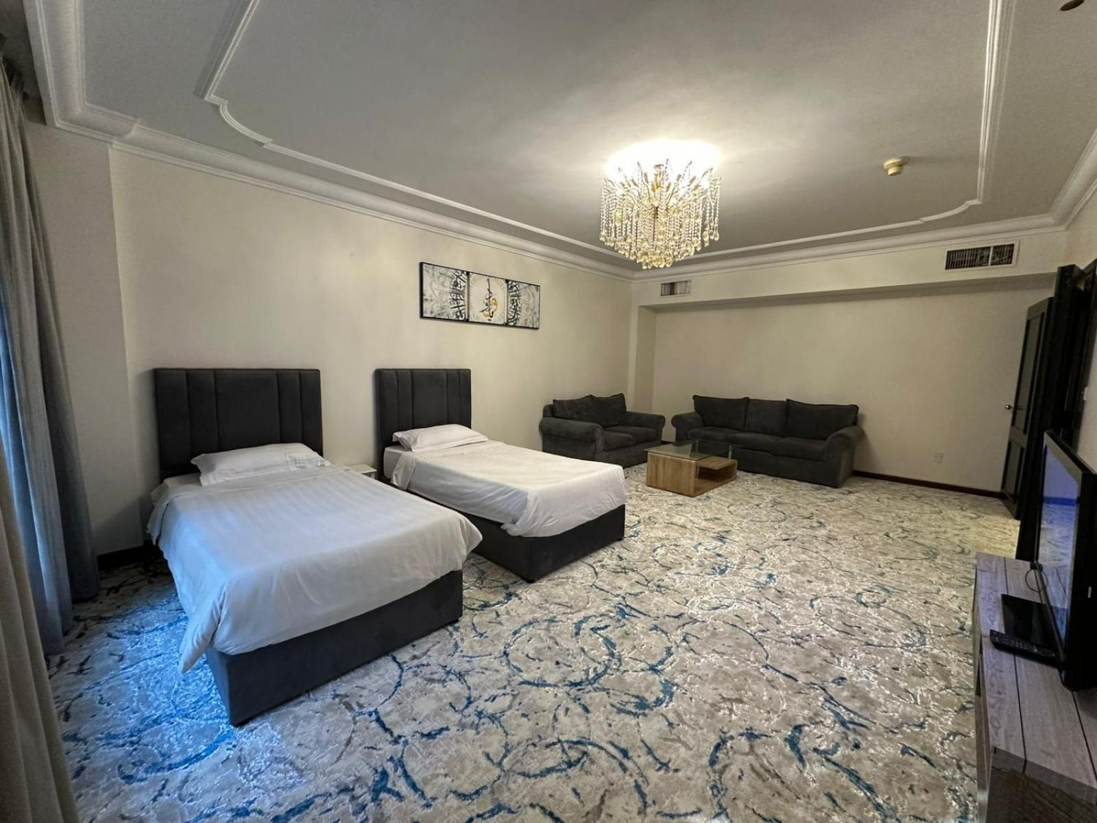 Zad Al Eman Suites Hotels Medina Szoba fotó